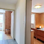 Shangri La By Interhome Daire Grindelwald